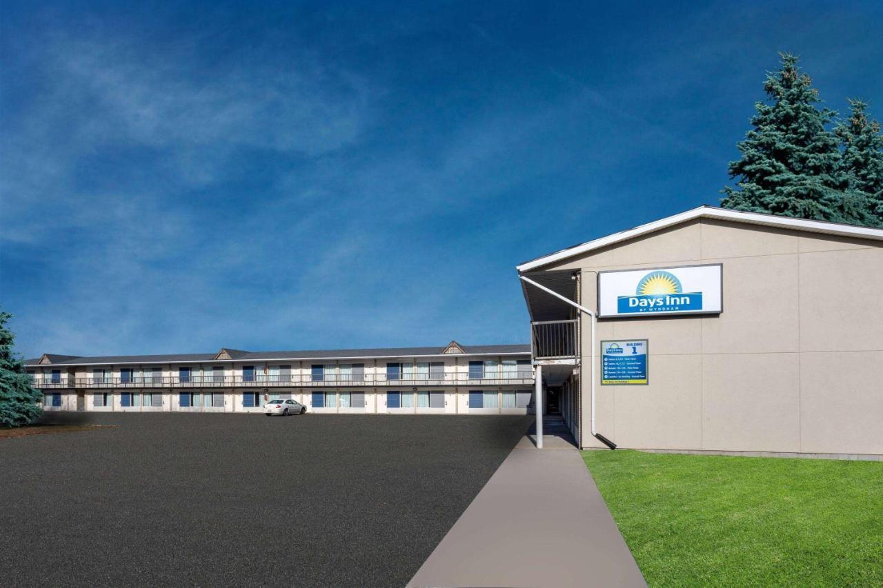 Days Inn By Wyndham Birch Run Kültér fotó